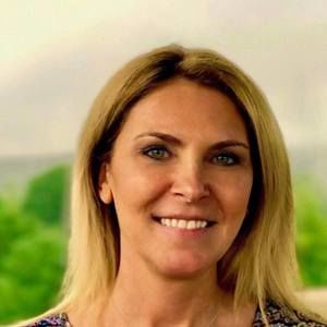 Meet your Posher, Angie